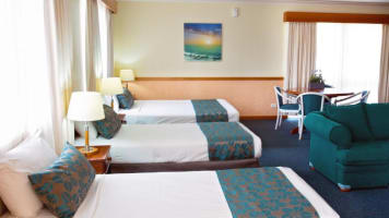 UNDER OFFER - White Lace Motor Inn West Mackay