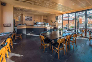 FABULOUS CAFE IN PRIME LOCATION, RICHMOND - CHEAP RENT INCLUDING UPSTAIRS RESIDE