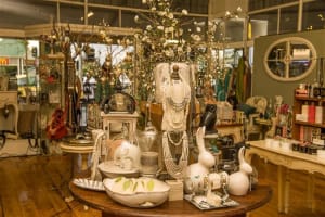 WELL KNOWN BRIDAL, JEWELLERY & GIFT BOUTIQUE FOR SALE - ESTABLISHED 11 YRS