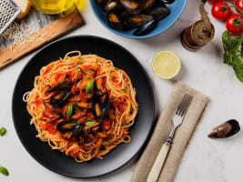 Outstanding Cafe - High Profit Margin - Fully Managed