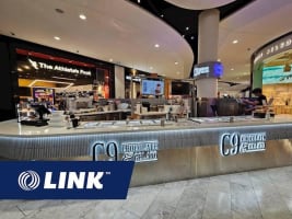 C9 Chocolate & Gelato in a Busy Shopping Centre