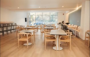 Spacious Cafe in Busy Coastal Suburb - Bateau Bay, NSW