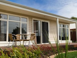 SECURE THIS BEAUTIFUL COASTAL MOTEL BEFORE BEFORE SOMEONE ELSE DOES - 2657MF