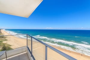Absolute Beachfront Surfers Paradise $410k Net Profit - ID 9239