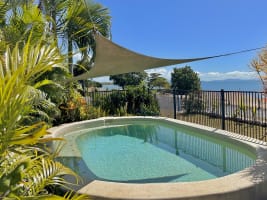 Money Maker Beachfront Leasehold, Walk to CBD And Lifestyle Business Opportunity - 2688ML