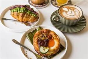 Long running busy Bakery Café in Waverley Garden Shopping Centre