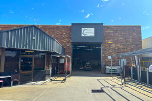 LEASEHOLD - Dandy South Sandblasting & Powder Coating VIC - 1P0546