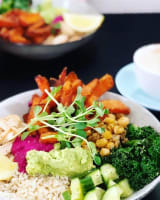 The Health Hut North Beach "where everything is delicious & Nutritious"