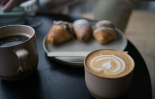 CAFE / COFFEE SHOP