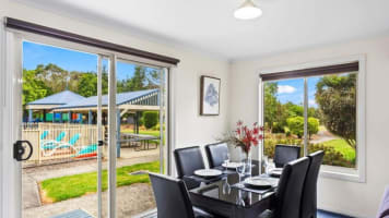 Phillip Island – Resort & Café with Growth Potential