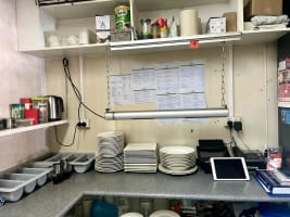 Profitable Fully Licensed Restaurant Trading Weekly 24 Hrs t/o $370K++ Cafe