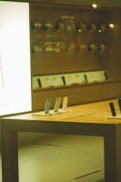 Mobile Accessories Retail – Box Hill – Location Location Location [2610141]