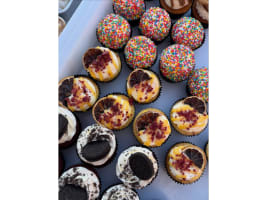 Award-Winning Cake and Café Business, Sutherland Shire, 4 Revenue Streams
