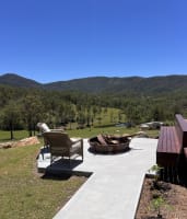 MODERN HOMESTEAD & ACREAGE, ECO-TOURISM APPROVED - 1072CPF
