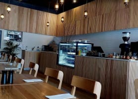 Fully Licensed Turnkey Hospitality Venue – Carlton North Village