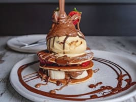 Inner Sydney Gelato and Dessert Bar Franchise  Profitable, Vibrant Location