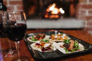 POPULAR LOCAL BAR IN WEALTHY SUBURB