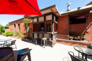 LEASEHOLD - Railway Hotel, Wangaratta VIC - 1P0577