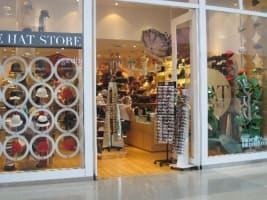 Unique Retail Store In Robina Town Centre - Internet Site Included