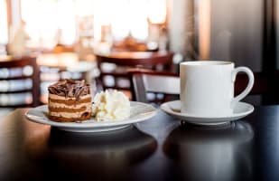 *Price Drop* Beautiful Cafe/Bakery *Croydon $110,000 + [2307271]