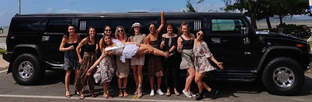SUCCESSFUL STRETCH HUMMER HIRE (limousine) BUSINESS - CAIRNS/PORT DOUGLAS REGION