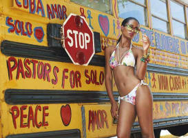 URGENT SALE - Online eCommerce Fashion Business  - National Opportunity