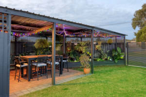 UNDER CONTRACT - Deniliquin Motel