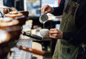 Established Cafe - Macarthur Square - Breakfast and Coffee