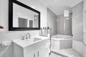 Profitable Iconic FHGC Bischoff 15 Room Hotel Waratah Tas $1mill+ T/O Growth Potential 10% ROI