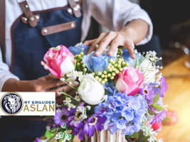 PROFITABLE FLORIST BUSINESS FOR SALE