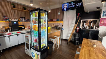 Iconic Melbourne Laneway Café | Proven Performer with Minimal Owner Input