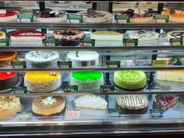 High Performing The Cheesecake Shop Franchise For Sale Near Preston