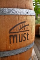 Great cash flow & long lease - Lifestyle accommodation business in wine country