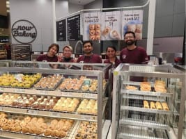 Muffin Break Kiosk in Prime Position in North Shore