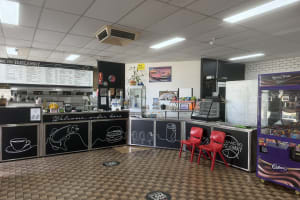 LEASEHOLD - MacIsaac Road Takeaway, Mooroopna VIC - 1P0611