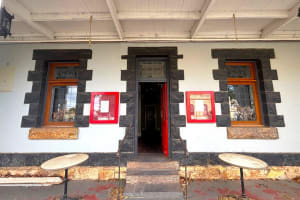 FOR SALE BY EXPRESSION OF INTEREST - Supreme Court Hotel, Maryborough - 1P0563