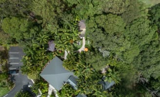 Award-Winning Noosa Wellness Destination + Freehold Property – Rare Business & Property Acquisition