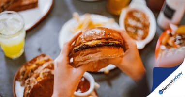 For Sale Burger Takeaway Dine-in Great Vibe Strong Trade North Sydney CBD
