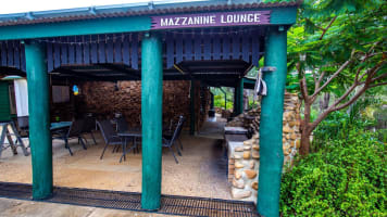 Sapphire Caravan & Cabin Park - Established Park in a Renowned Outback Tourism Region