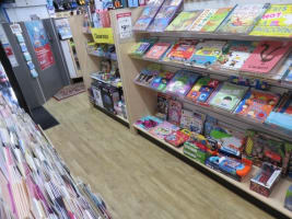 Burnett Heads Post and News (SP2522)