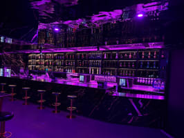 BESPOKE BAR/CLUB  ONE NOT TO MISS !!!  UNDER OFFER !!! UNDER OFFER !!!