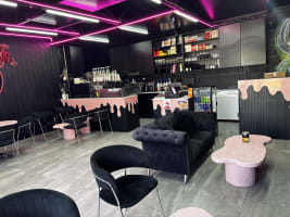 Acai and Ice Cream Shop and Coffee and Dessert Shop – Guildford