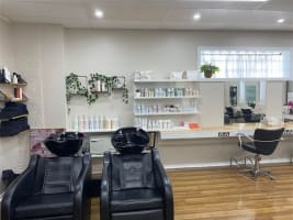 Urgent Sale - Salon Business for Sale - Selling at a Bargain!