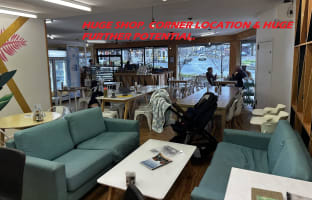 Big, bright Cafe
