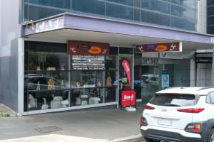 CAFE & TAKEAWAY