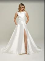 Long-Established Bridal & Couture Business  Nearly 20 Years