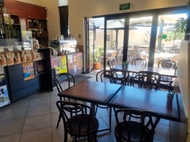 Charming Neighbourhood Cafe with Stunning Views Trevallyn