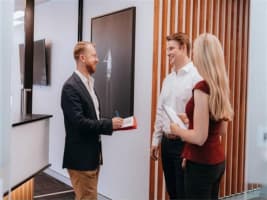 LEADING ESTABLISHED MASTER CLEANING FRANCHISE FOR SALE SOUTH BRISBANE