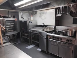 BELOW REPLACEMENT VALUE ROCKY CAPE TAVERN FHGC $995,000+sav