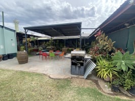 BLUFF HOTEL: FREEHOLD HOTEL & GAMING OPPORTUNITY - 72HF